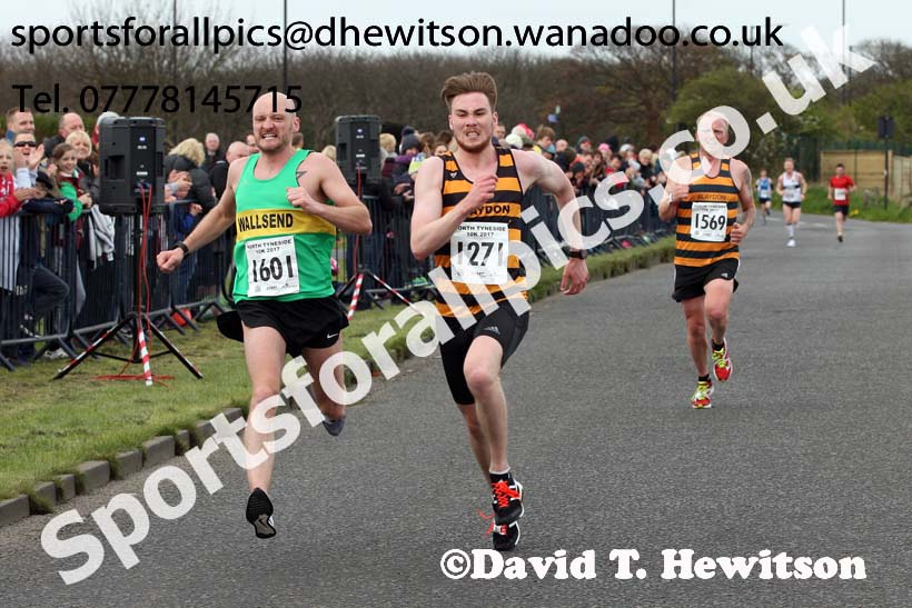 North Tyneside 10k Road Race, Whitley Bay. Photo: David T. Hewitson/Sports for All Pics